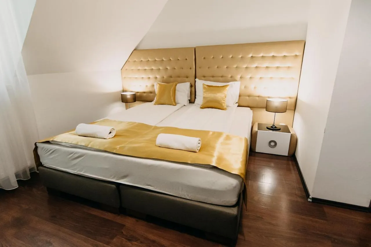 Palma Superior Hotel Szeged Guest house